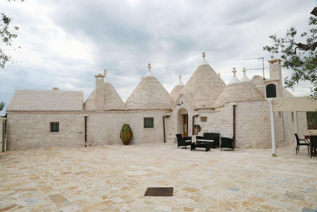 Вілла Trullo Montetrecarlini Альберобелло Номер фото